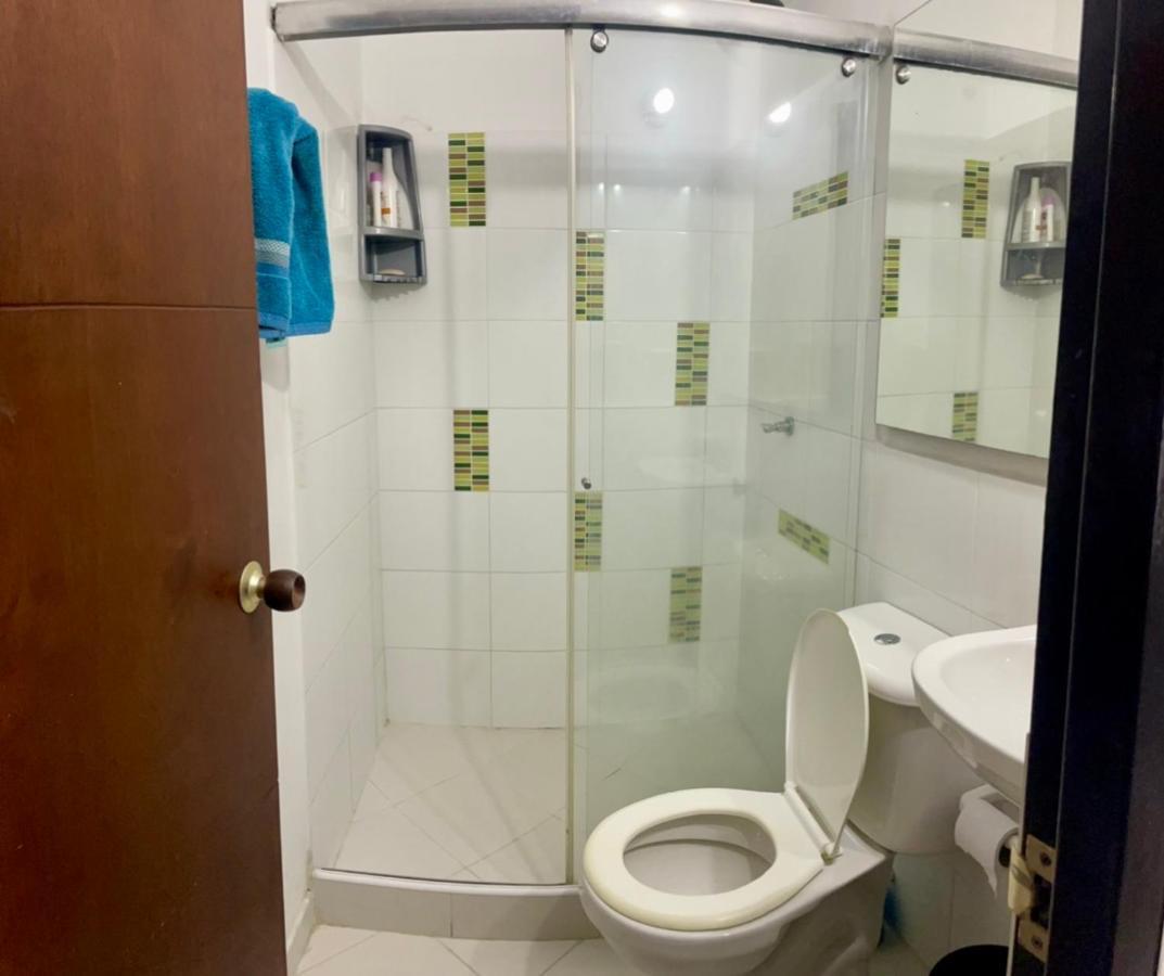 Hostal Roma Villavicencio Ngoại thất bức ảnh