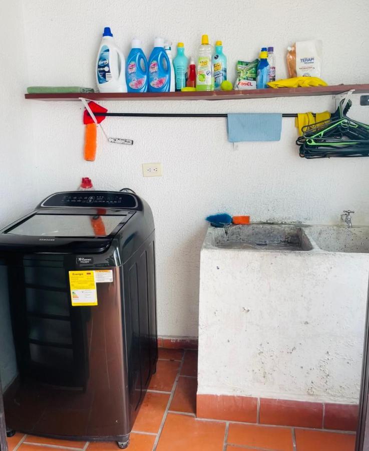 Hostal Roma Villavicencio Ngoại thất bức ảnh